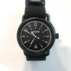 Nixon Axe Watch (Black)